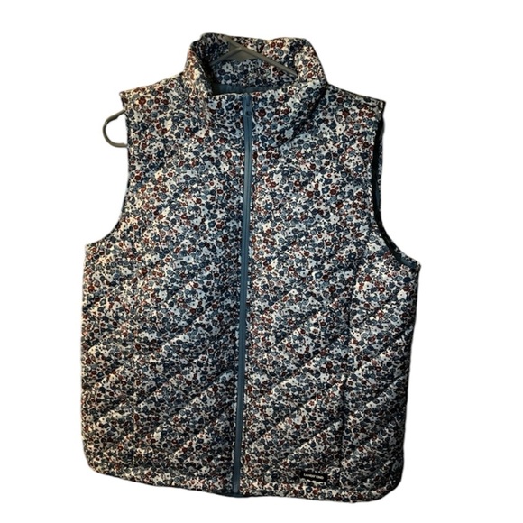 Landsend Women's Petite FeatherFree Insulated Vest - Picture 4 of 8